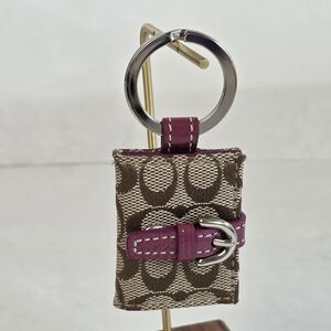 Vintage Coach Signature C Photo Keychain with Burgundy Buckle